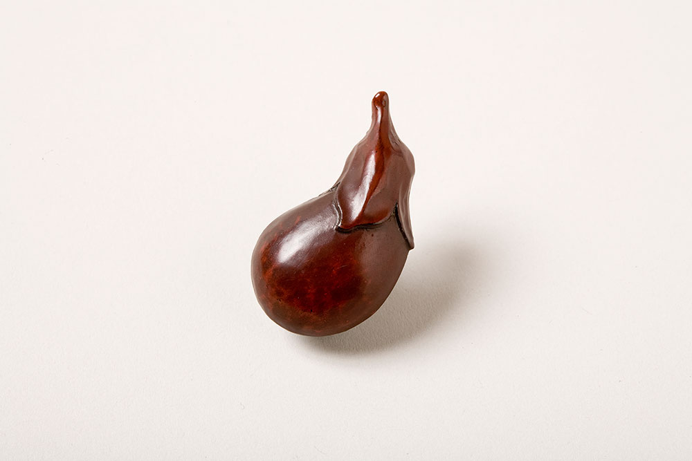 ブローチ 小茄子
